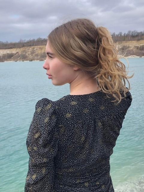 Sara dress with pattern