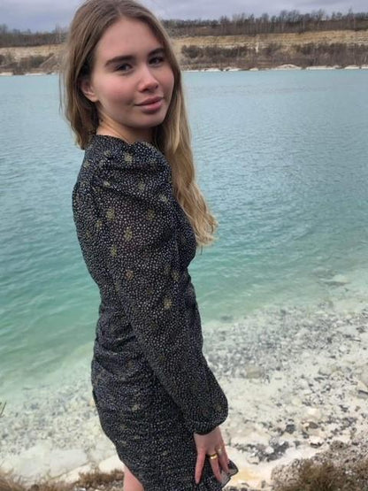 Sara dress with pattern