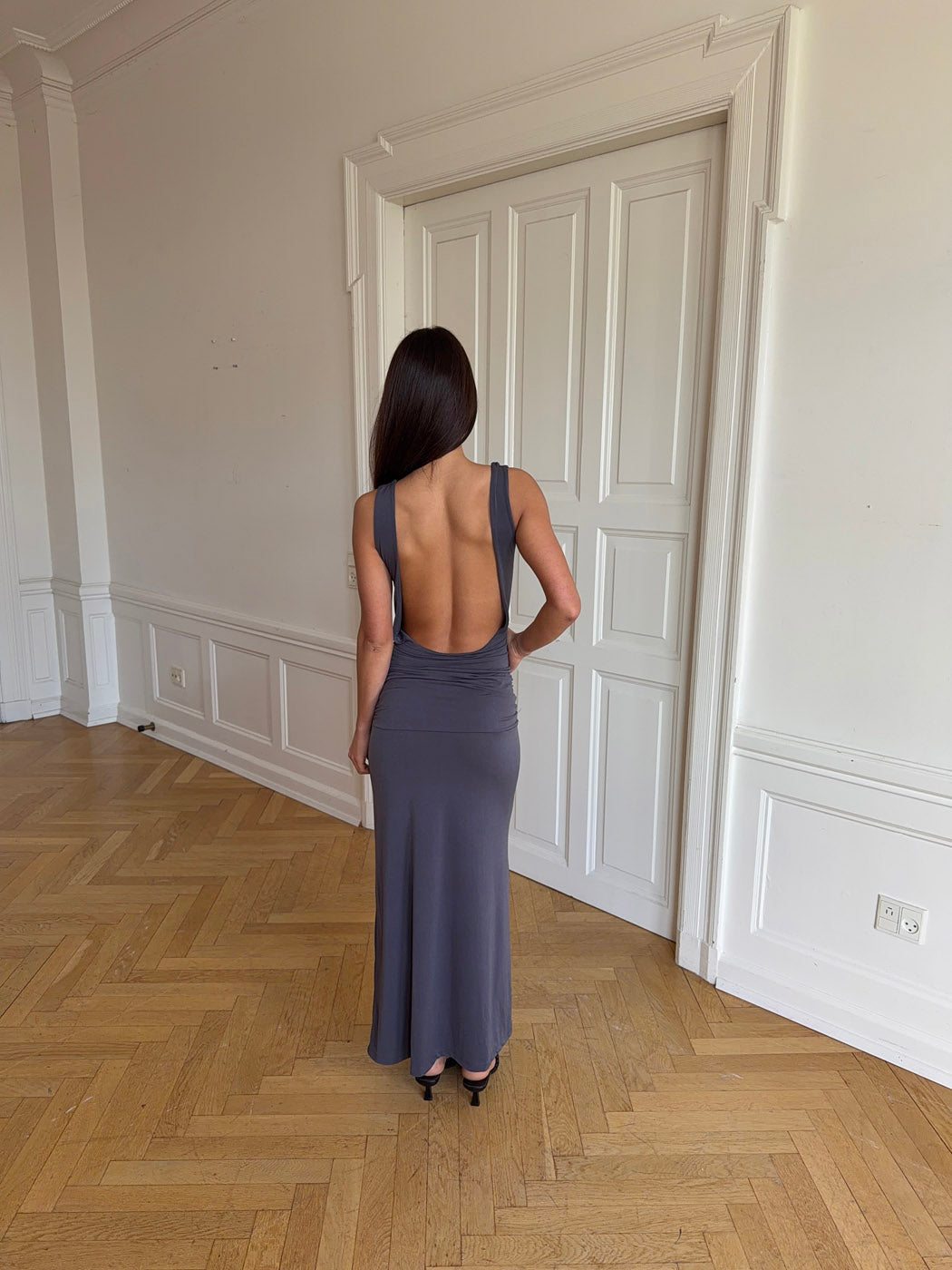Mia dress with tie detail - Grey