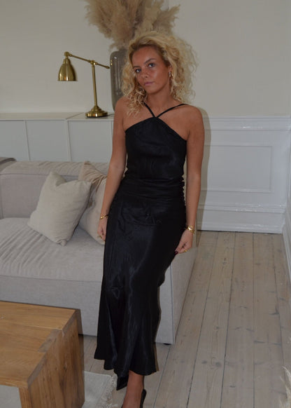 Kris maxi satin dress - Black