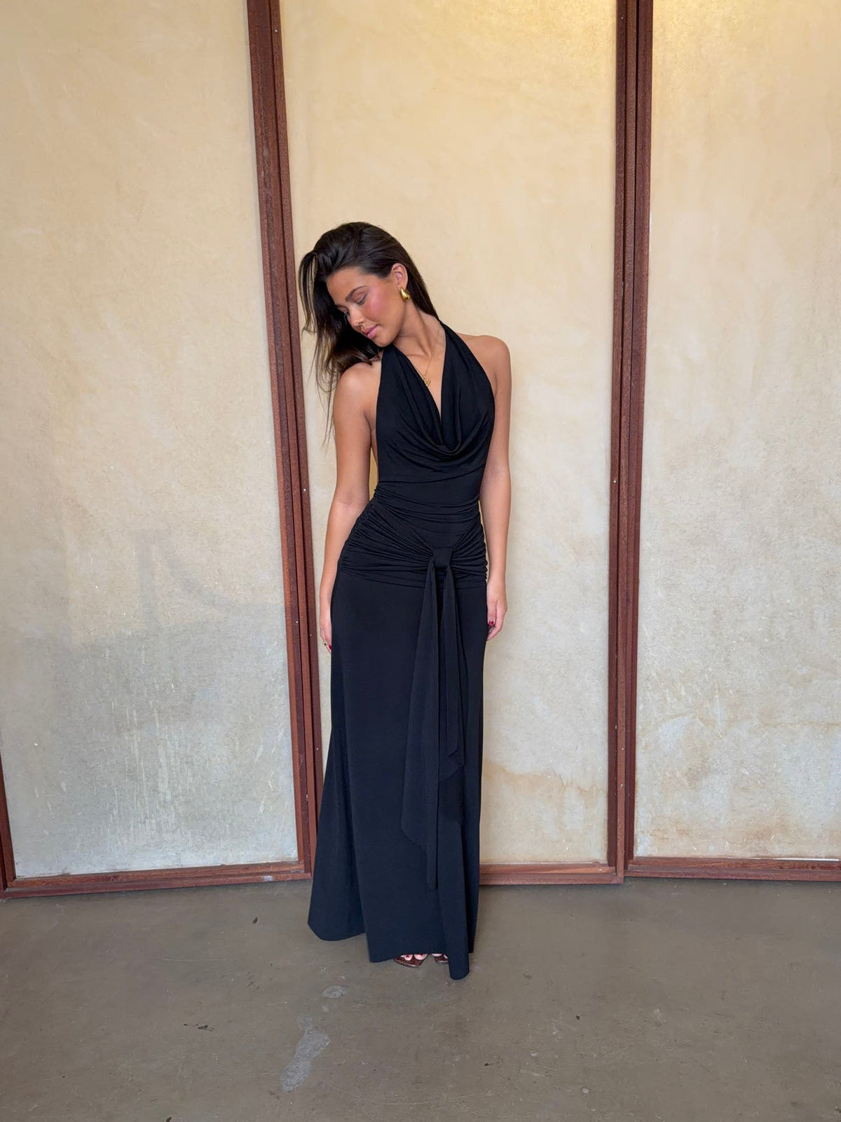 Redina dress with open back - Black