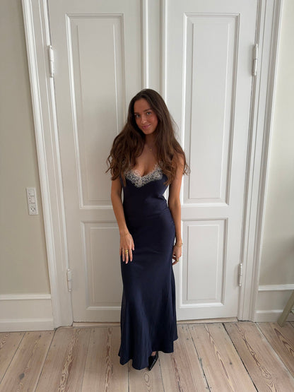 Tena dress with lace details - Navy/white