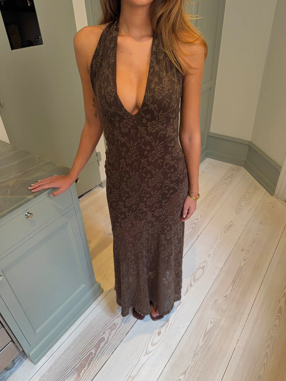 Tulla dress with lace pattern - Brown