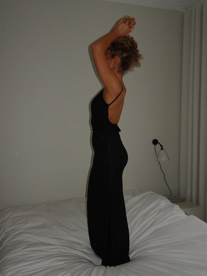 Marajana dress with deep lace back - Black