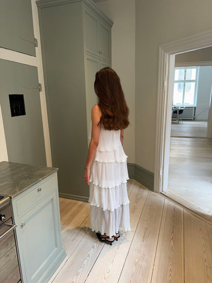 Daicy dress with ruffles - White