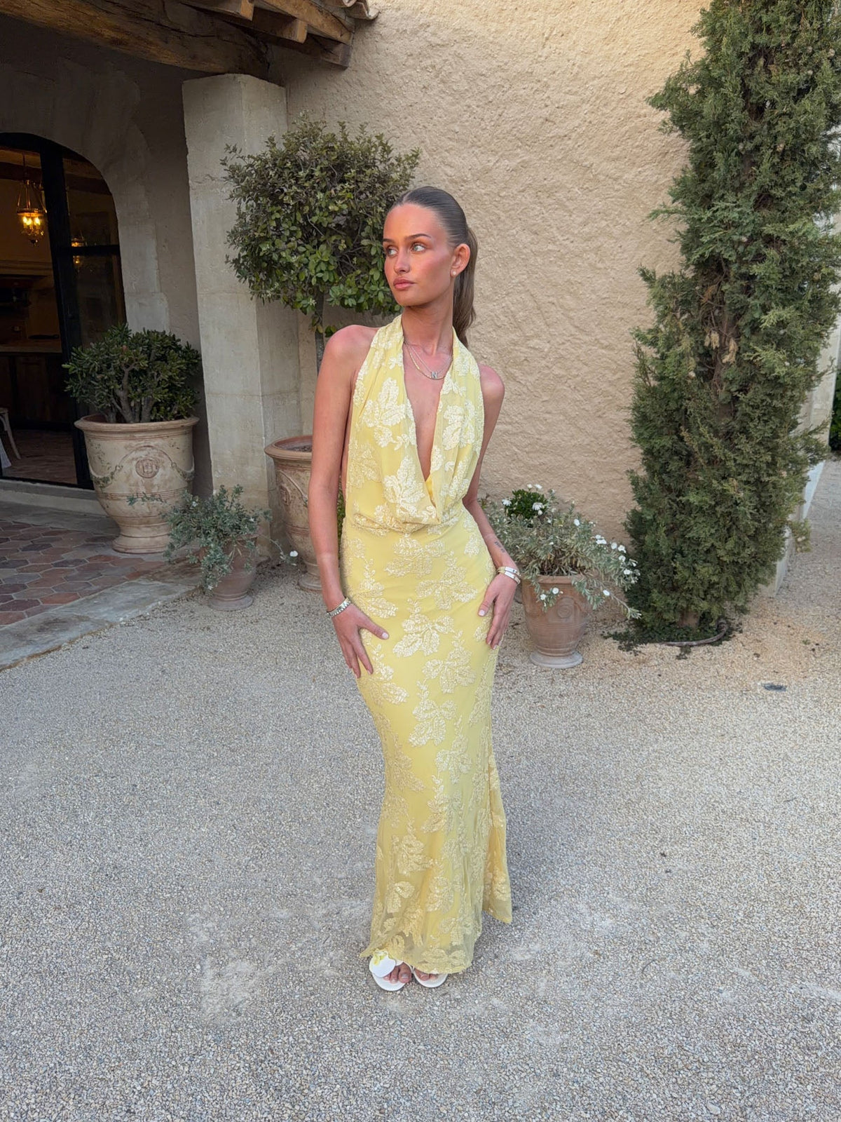 Eudora maxi dress with sequin flowers – Light yellow