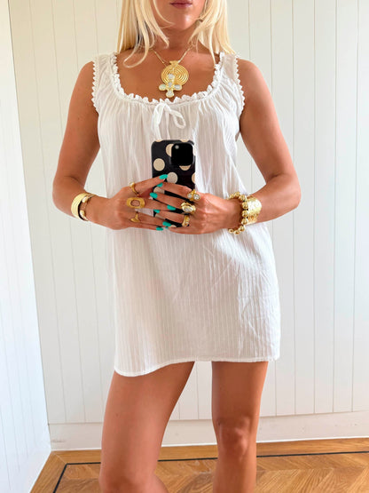 Scandivv mini dress with ruffle details - White