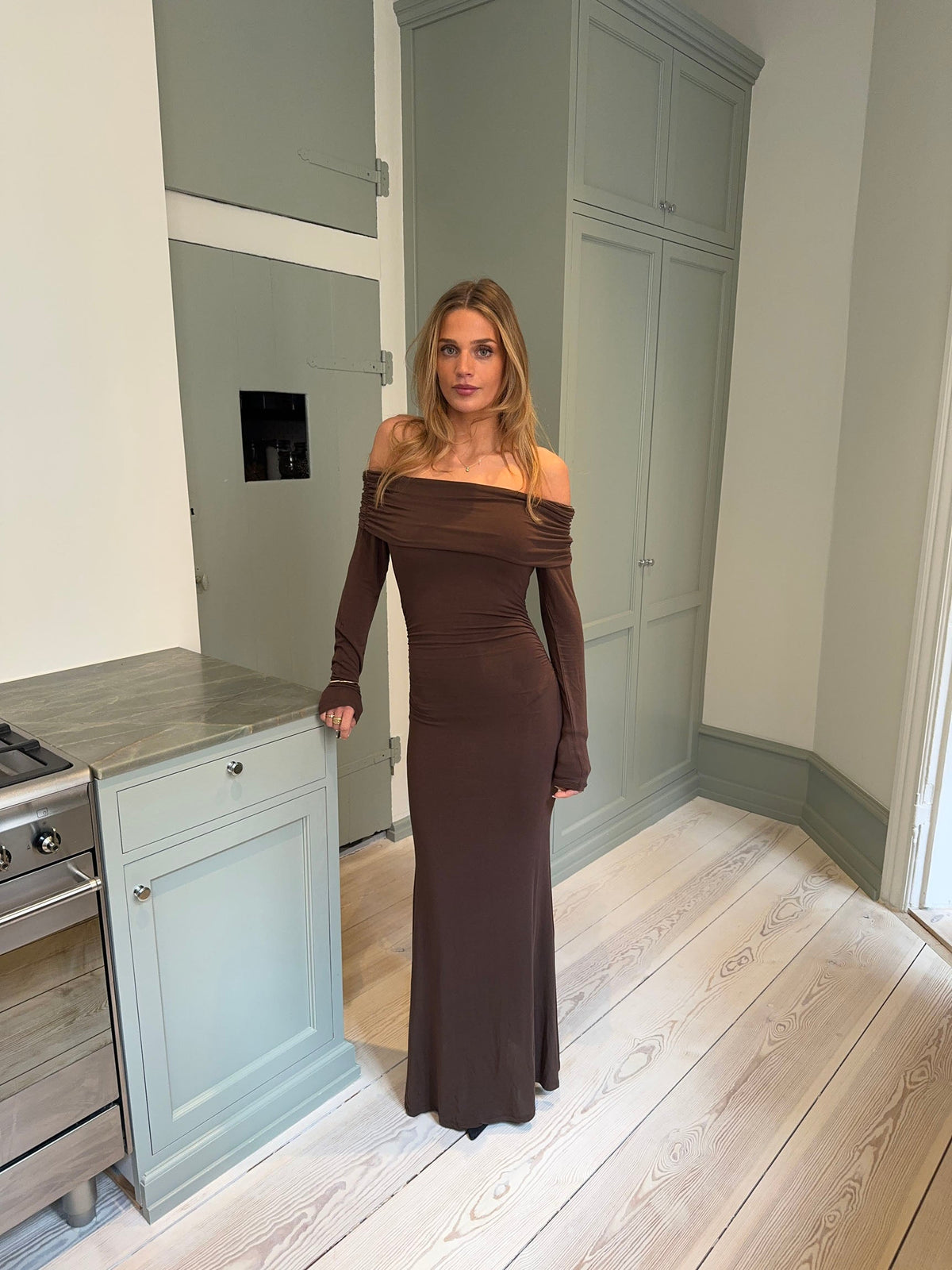 Nitta off shoulder maxi dress - Brown