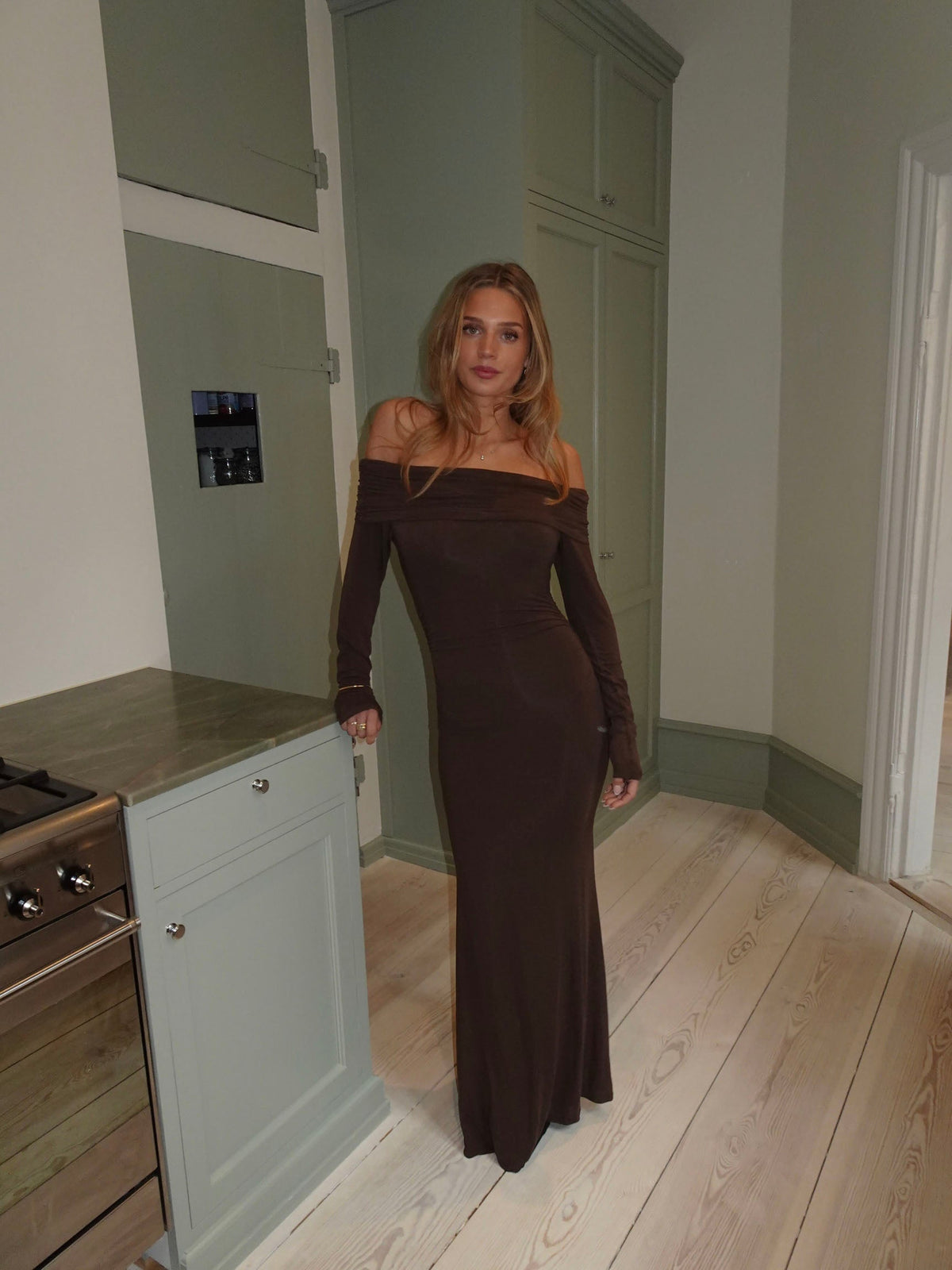 Nitta off shoulder maxi dress - Brown