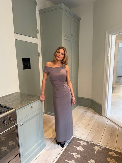 Mina off shoulder dress - Taupe