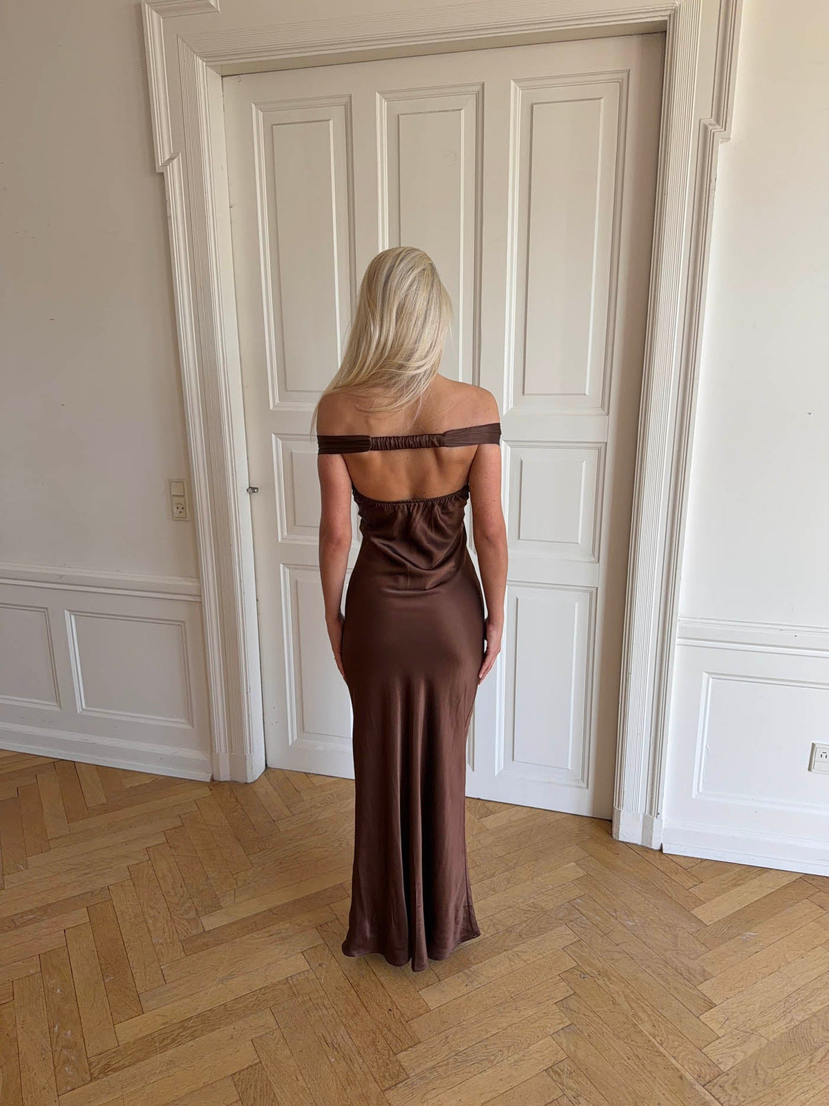 Andie off shoulder satin dress - Brown