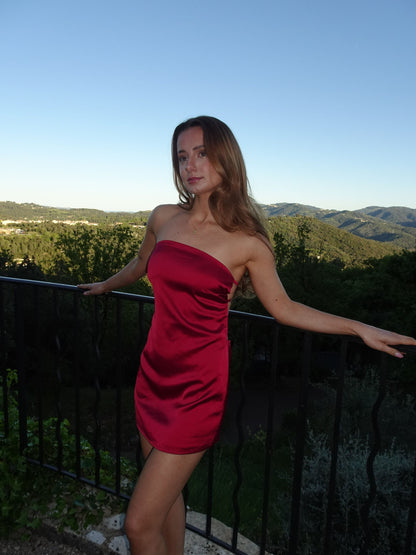 Siena satin bandeau dress – Bordeaux