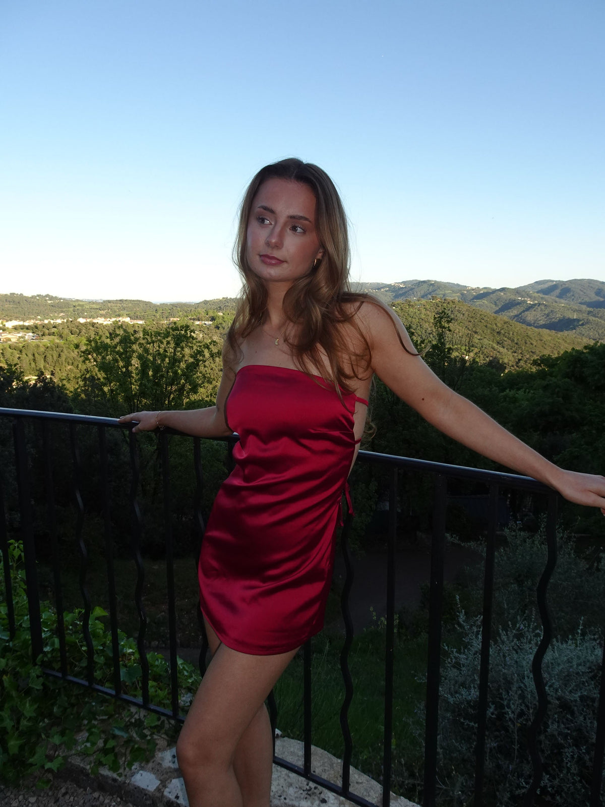 Siena satin bandeau dress – Bordeaux